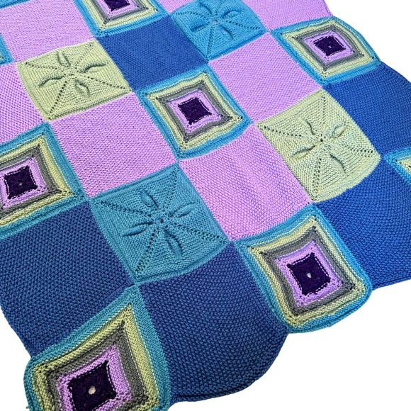 Vintage Mary Maxim Cottagecore 3D Flower Patch Throw Afghan 70"x48" Blue Multi - Picture 7 of 9